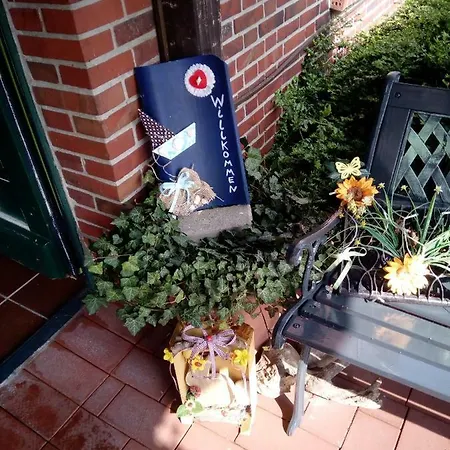 Ferienwohnung Sonnenblume شقة Krummhörn